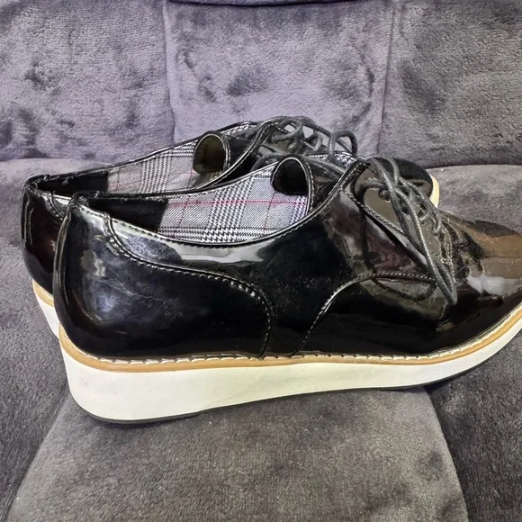 Apt 9 Black Platform Lace Up Faux Patent Leather Shoes 8.5 - Picture 4 of 12
